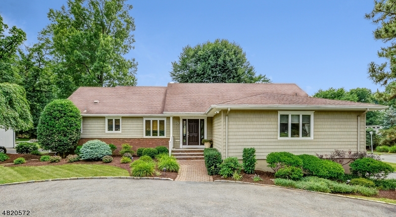 Property Photo: 50 Blackstone Dr NJ 07039