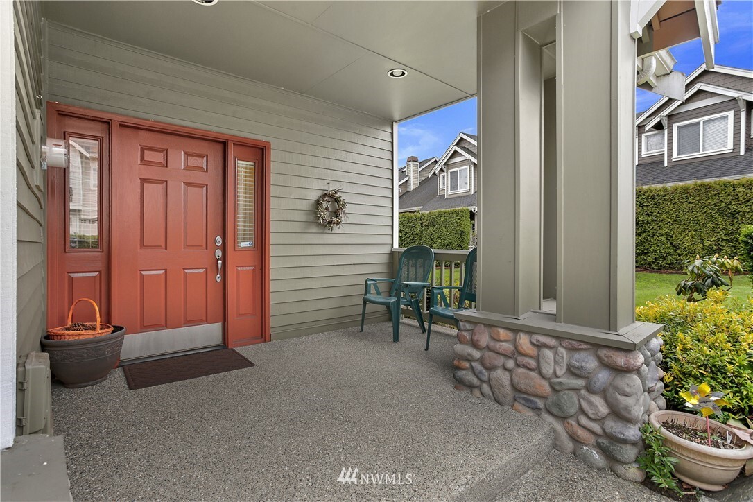 Property Photo: 13116 SE 26th Street WA 98005
