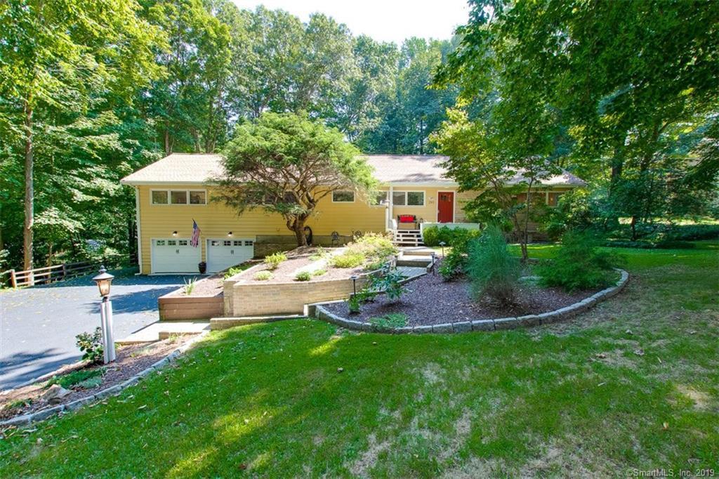 Property Photo:  290 Hollydale Road  CT 06824 
