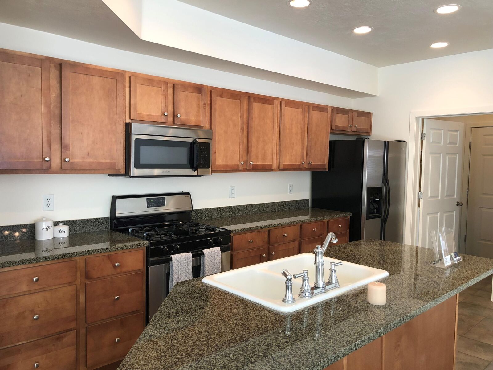 Property Photo: 920 White Cloud Lane A ID 83333