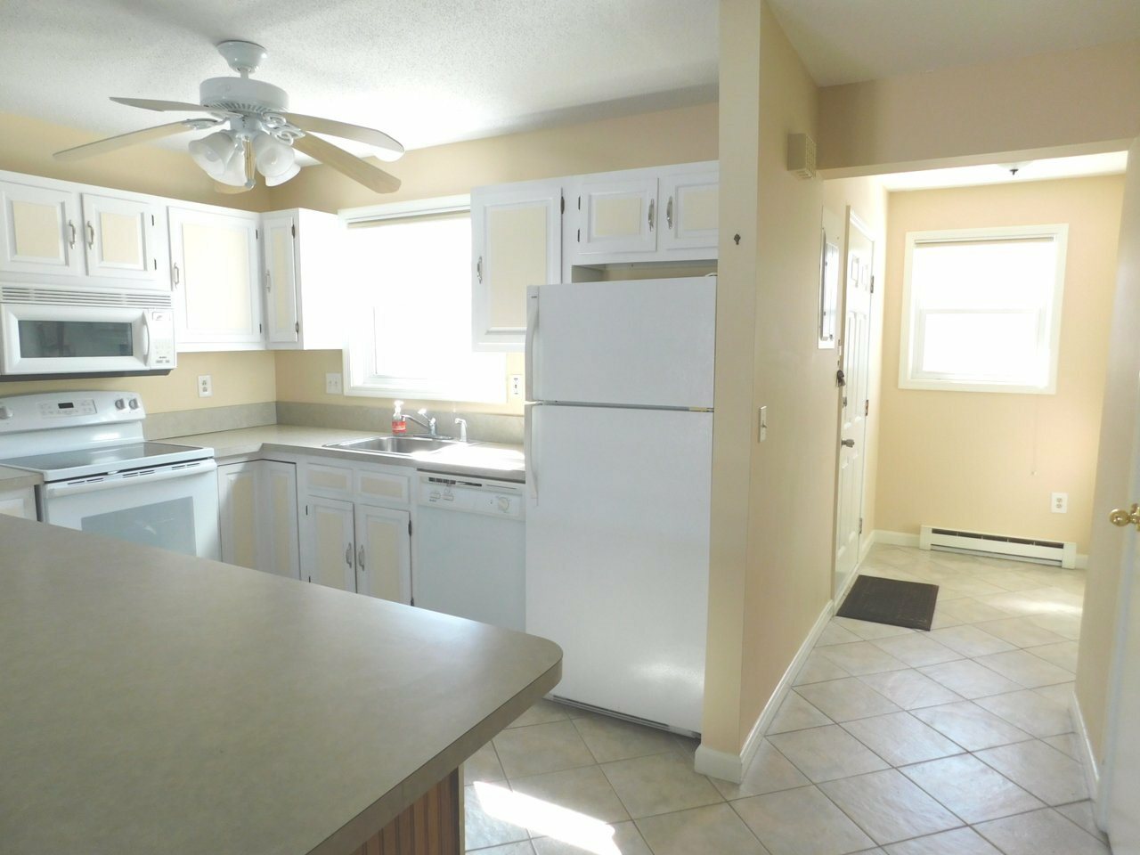 Property Photo:  175 Kennedy Drive 6  VT 05403 