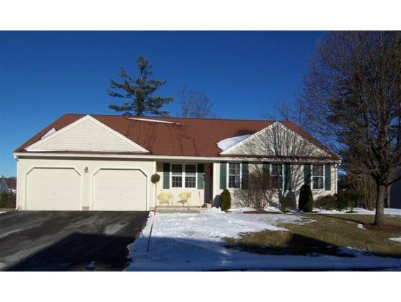 Property Photo: 4 Myopia Lane 32 NH 03063