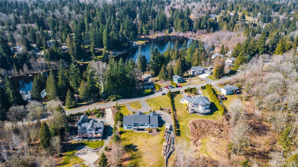 Property Photo:  21633 E Lost Lake Rd  WA 98296 