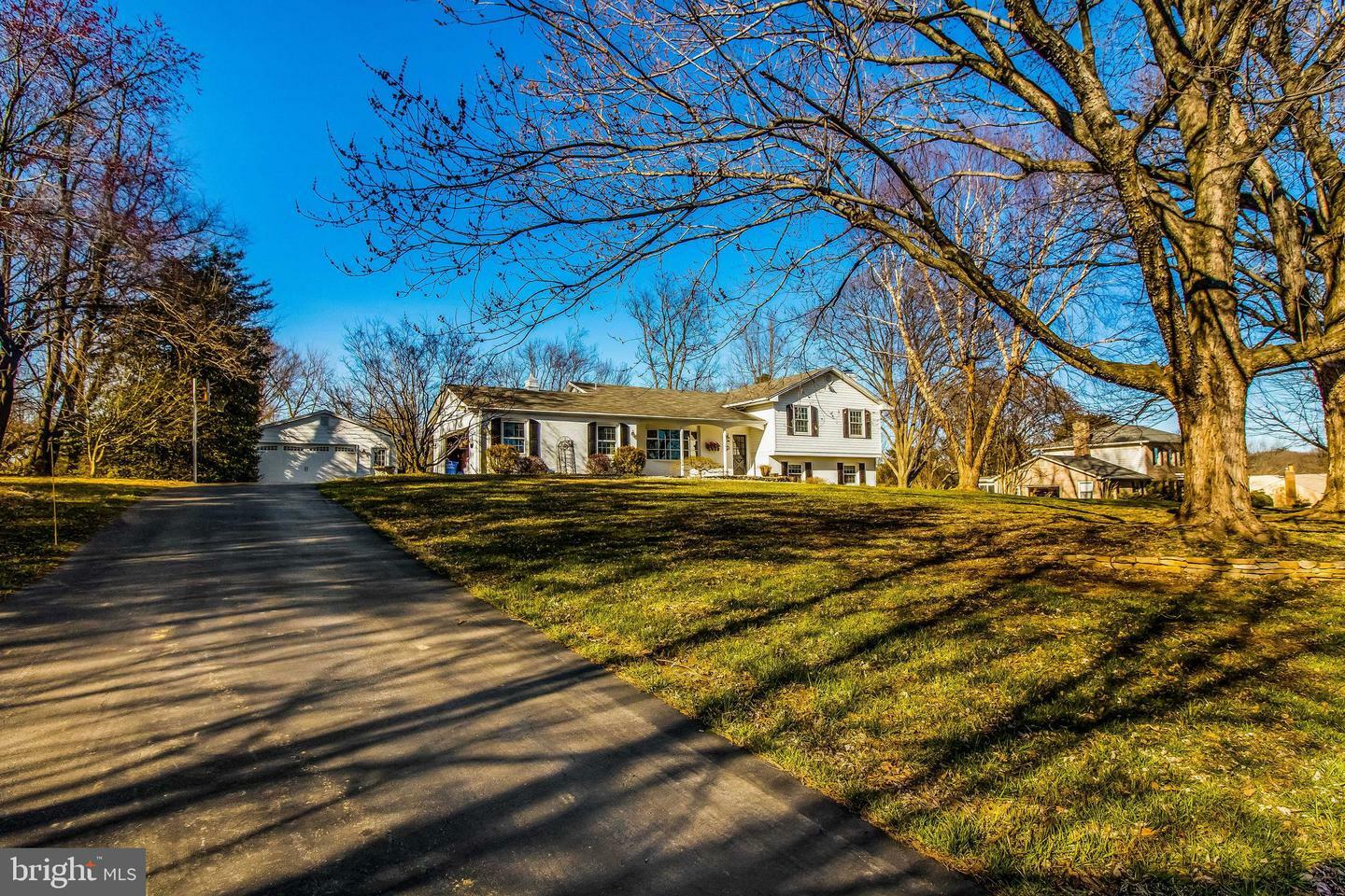 Property Photo:  9809 Sunset Drive  MD 20850 