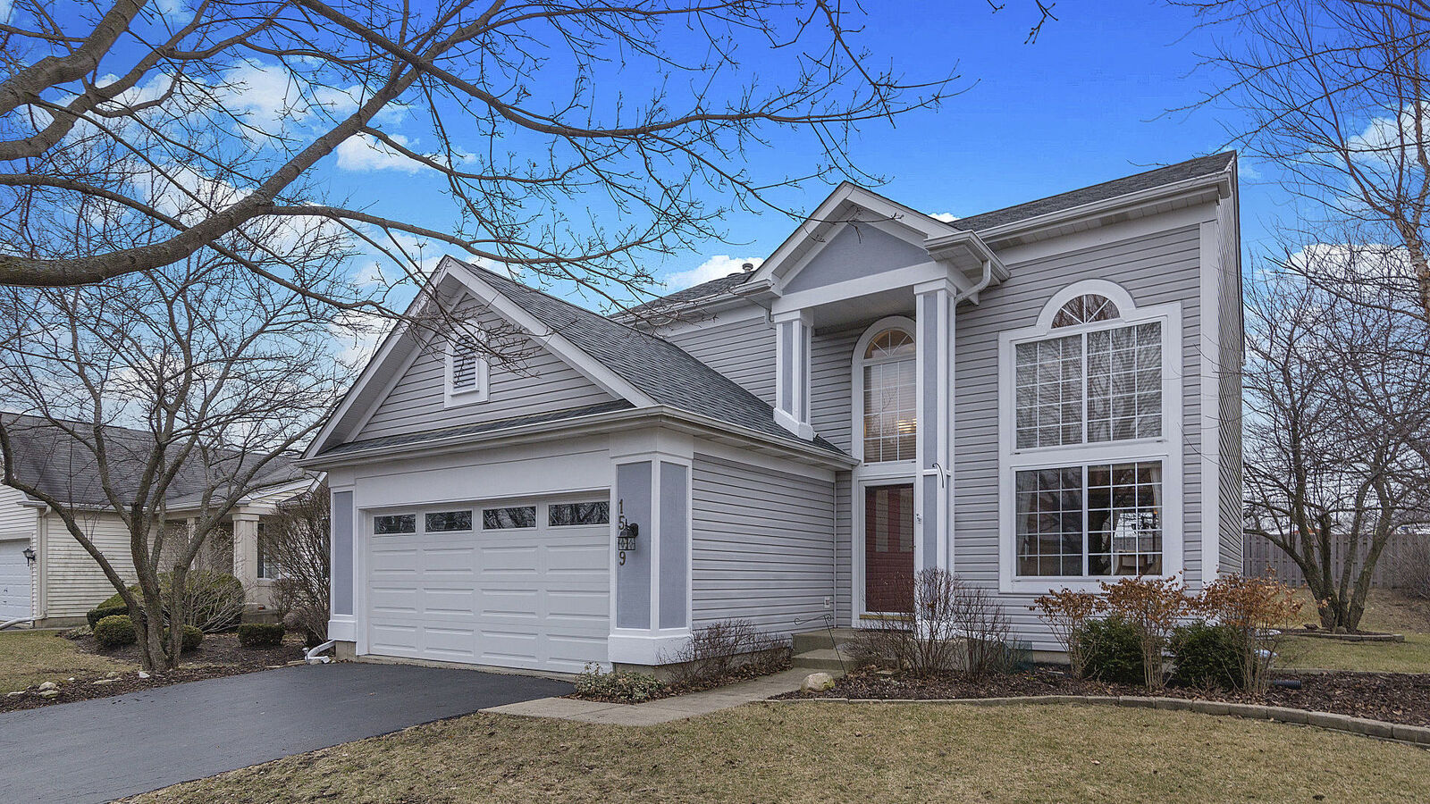 Property Photo:  1549 Belle Haven Drive  IL 60030 