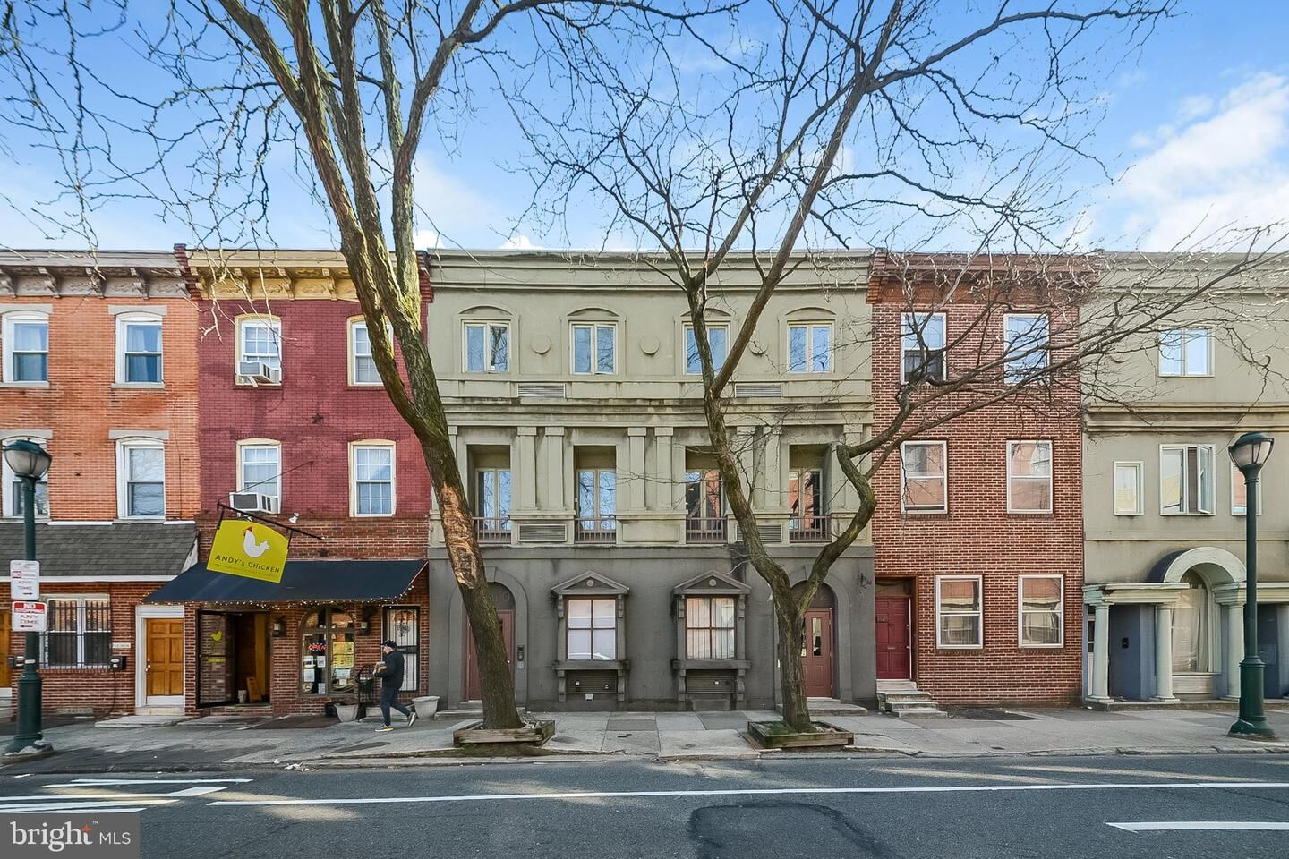 Property Photo:  2110 South Street 4  PA 19146 