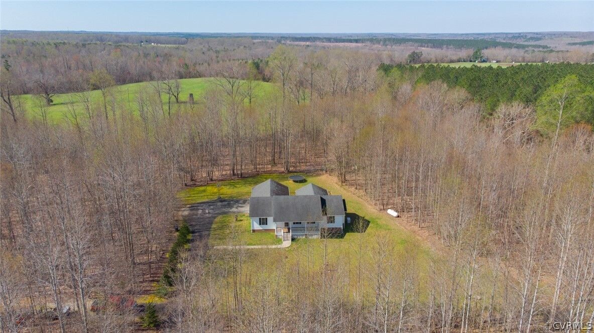 Property Photo:  19851 Mount Zion Drive  VA 23083 