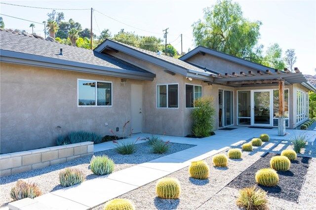 Property Photo:  27870 Vista Del Valle  CA 92544