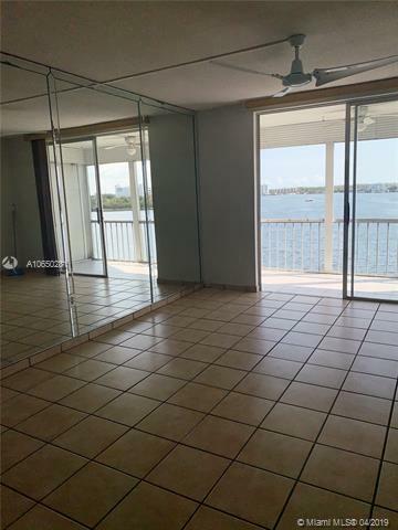 Property Photo:  2920 Point East Dr N510  FL 33160 