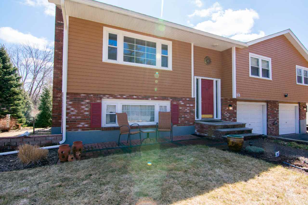 Property Photo:  13 McAllister Drive  NH 03053 