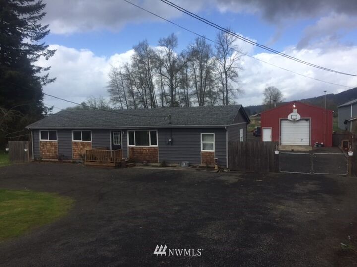 307 E Sunny Sands Road  Cathlamet WA 98612 photo