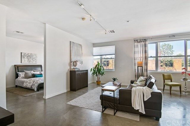 Property Photo:  435 W Center Street Promenade W 214  CA 92805 