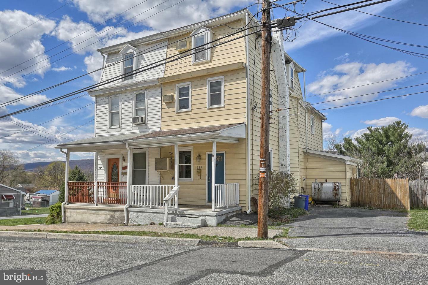 Property Photo: 333 W Perry Street PA 17025