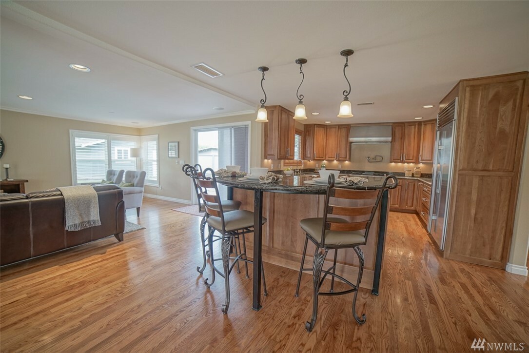 Property Photo: 6712 112th Ave E WA 98372