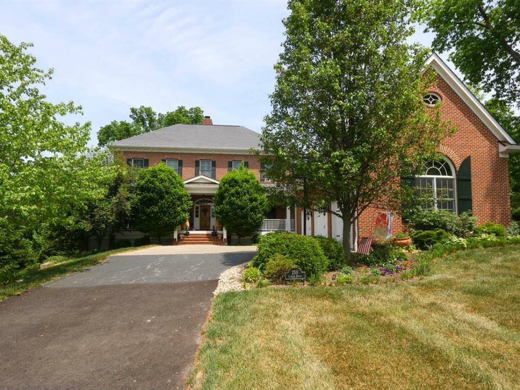 Property Photo:  250 Linden Drive  OH 45215 