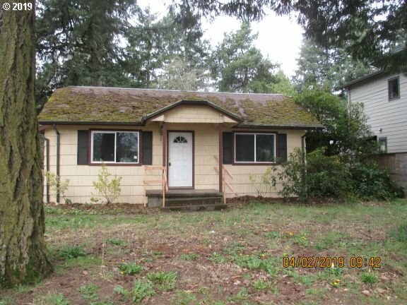 Property Photo:  2315 SE 77th Ave  OR 97215 