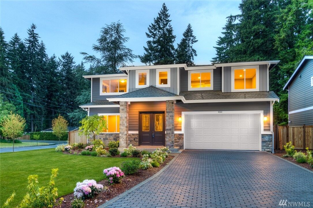 Property Photo:  6501 124th Ave NE  WA 98033 