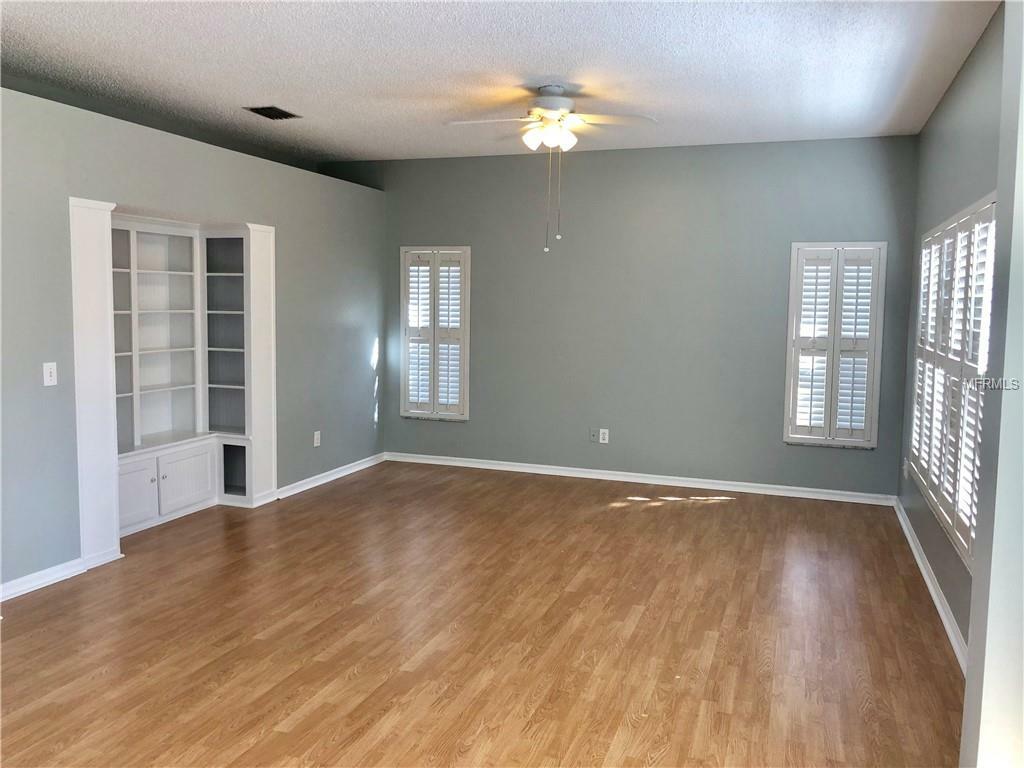Property Photo: 10318 Deepbrook Drive FL 33569
