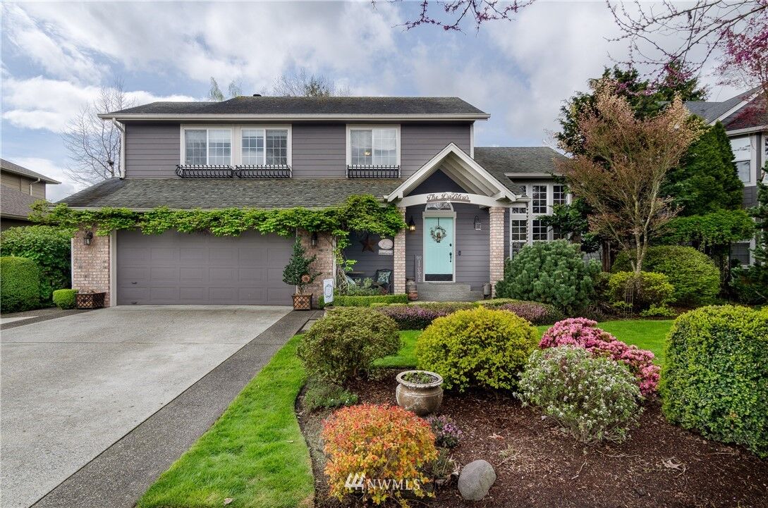 Property Photo: 4235 Olympia Place WA 98632