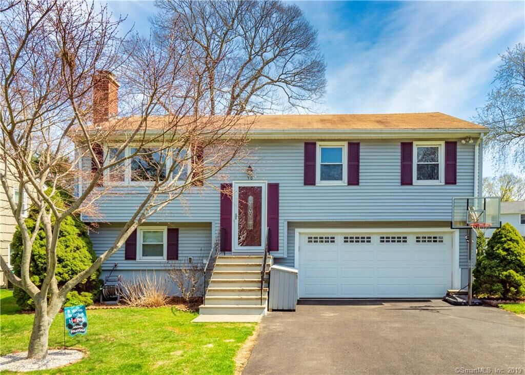 Property Photo: 50 Valley View Road CT 06851