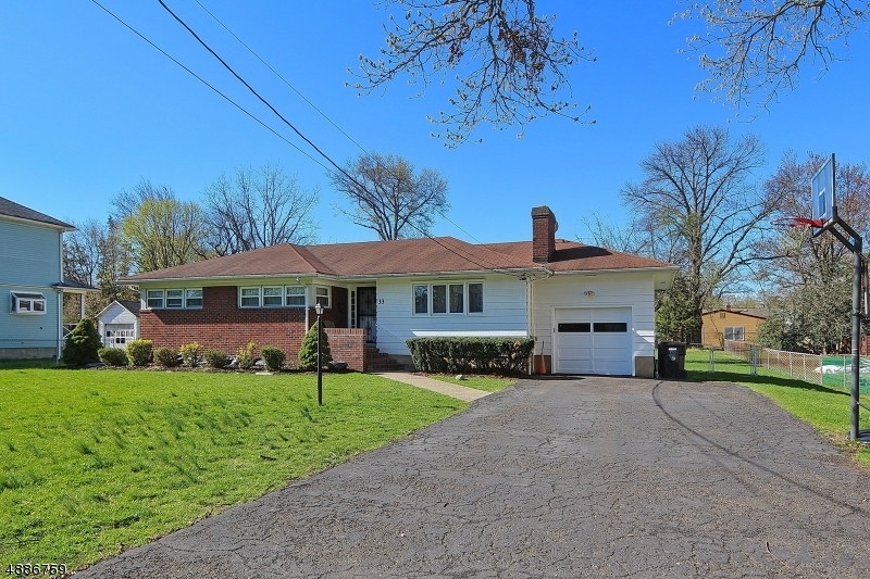 Property Photo:  31 Raymond Ave  NJ 07062 