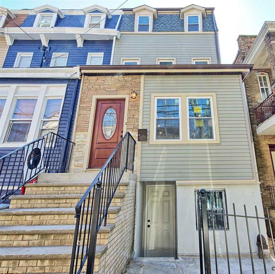 Property Photo:  195 Grant Ave  NJ 07305 