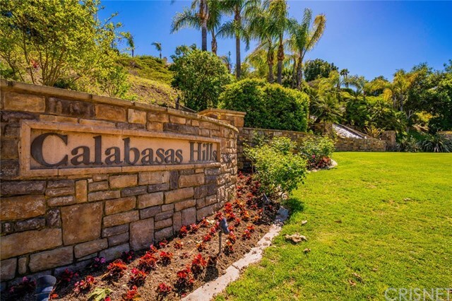 Property Photo: 24872 Paseo Primario CA 91302