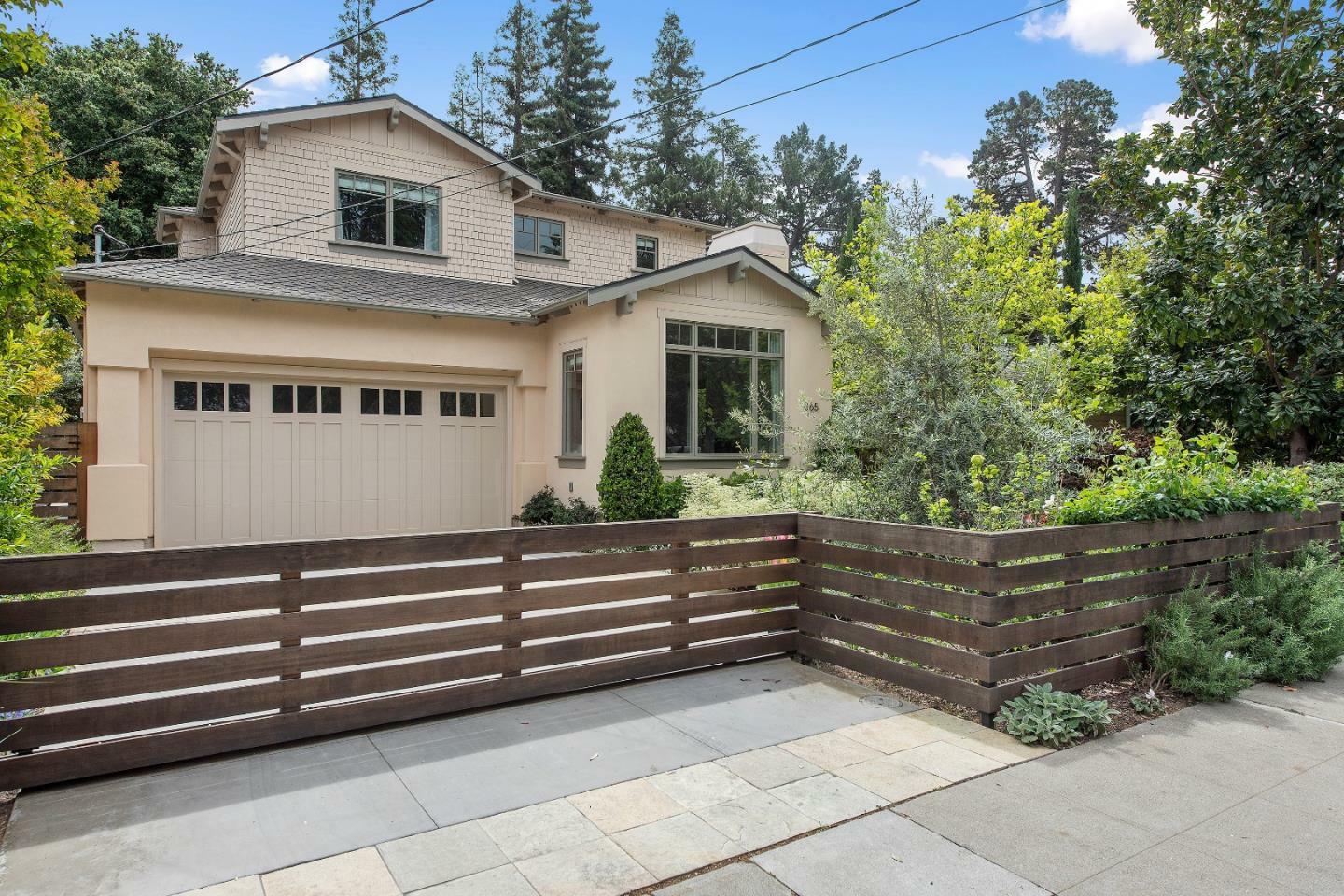 Property Photo:  865 Middle Avenue  CA 94025 