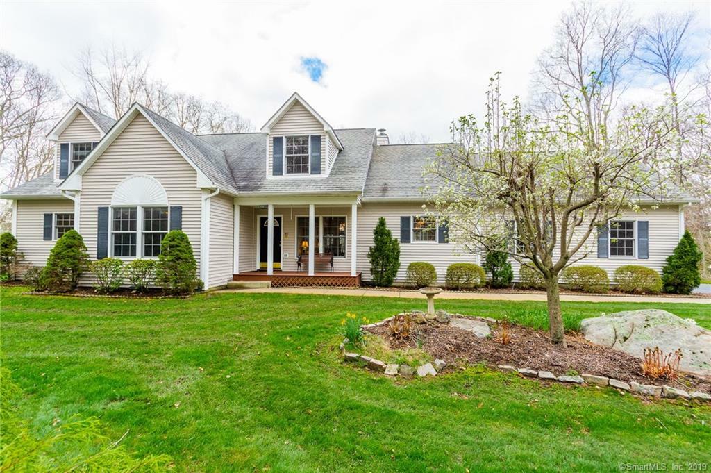 Property Photo:  167 Niantic River Road  CT 06385 