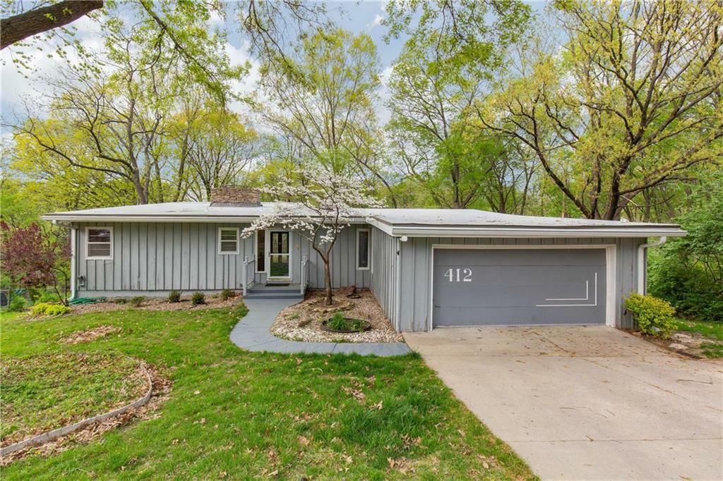 Property Photo: 412 NE 62nd Place MO 64118