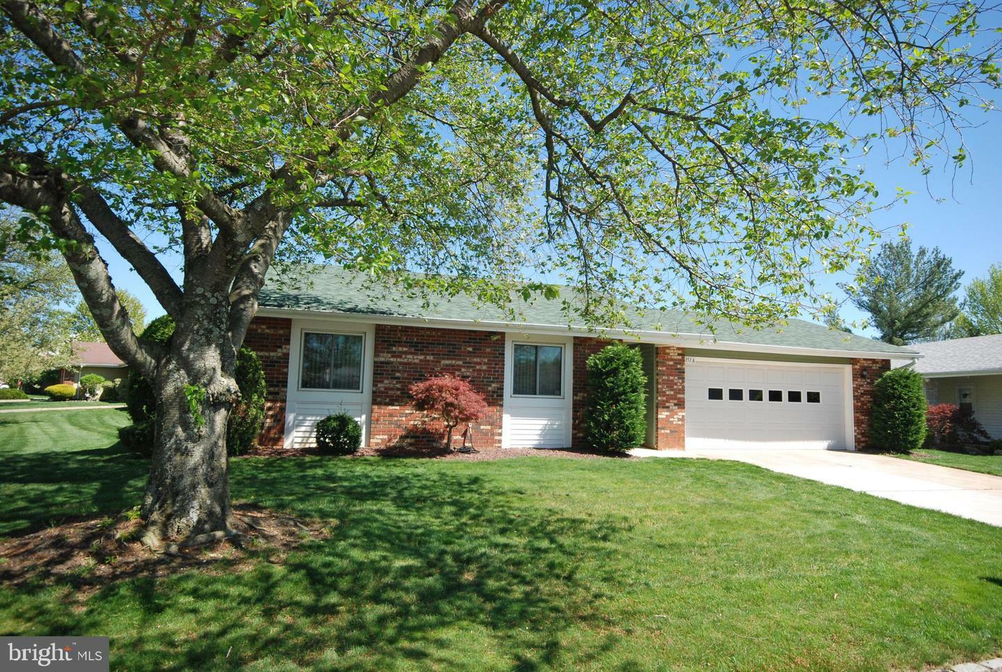 Property Photo:  351A Jutland Drive A  NJ 08831 