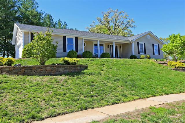 Property Photo: 1243 Woodridge Trails Drive 63026