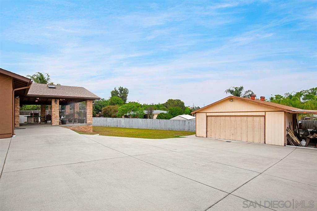 Property Photo:  8247 Melrose Ln  CA 92021 