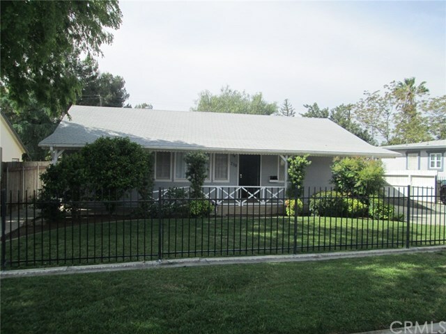 Property Photo:  750 W Christie Street  CA 92220 