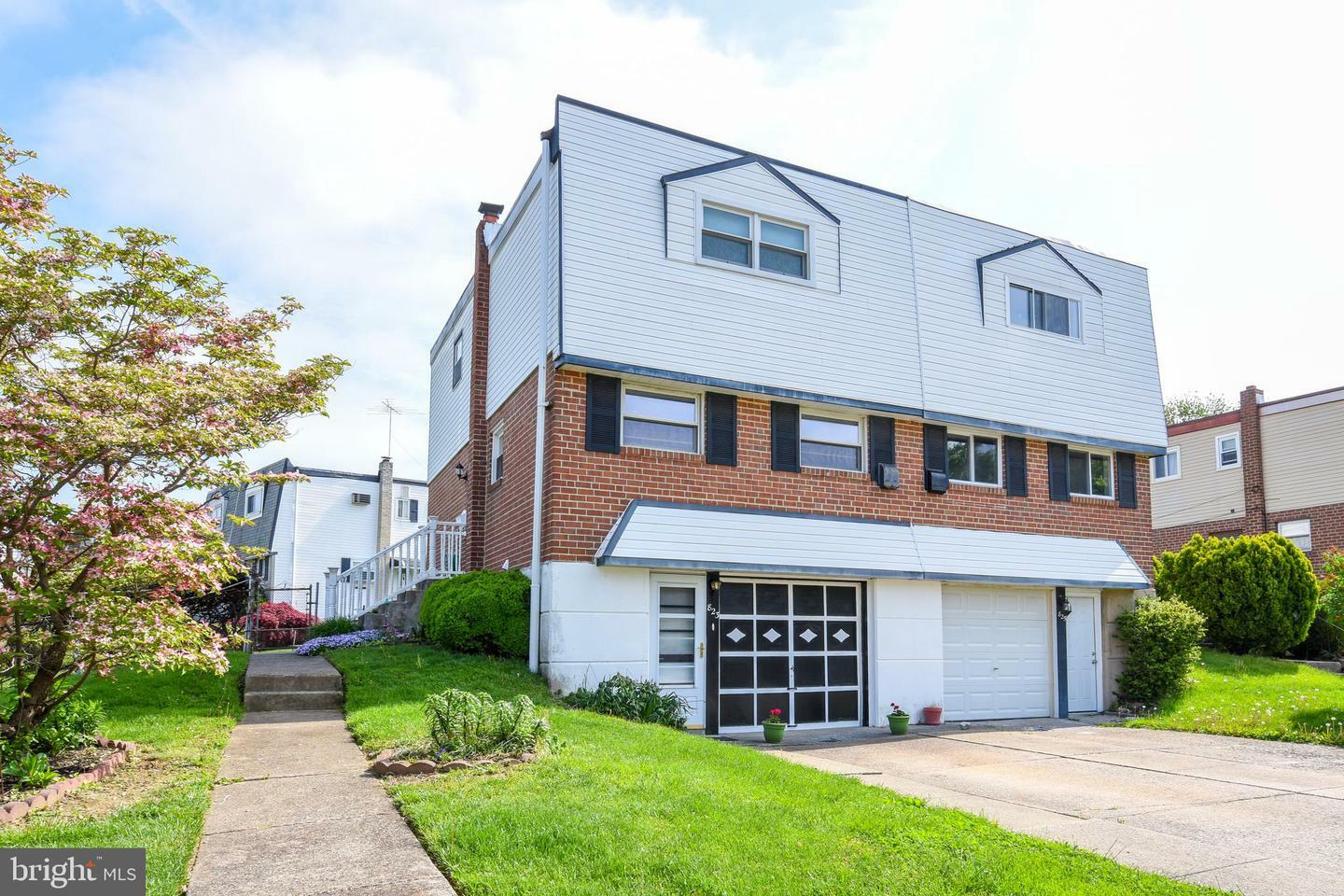 Property Photo:  823 Lawler Street  PA 19116 