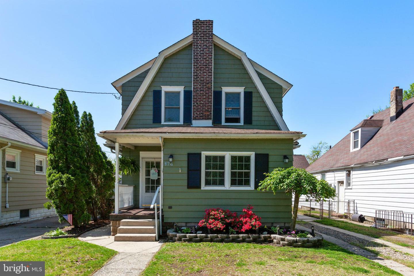 Property Photo:  174 Kendall Boulevard  NJ 08107 