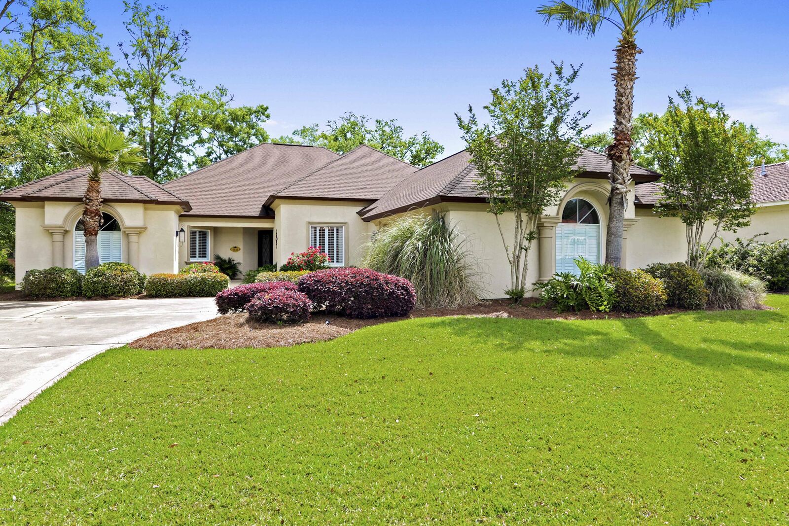 Property Photo: 5616 Via Ponte MS 39564