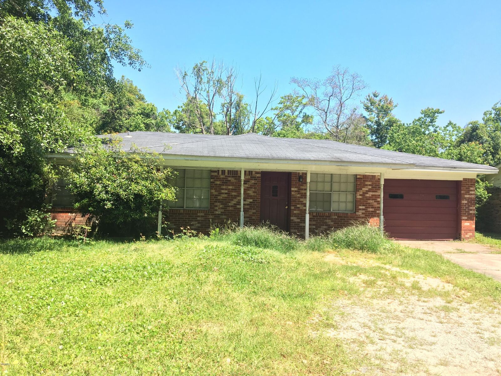 Property Photo: 11092 E Taylor Road MS 39503