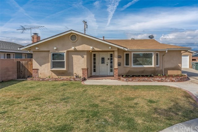 Property Photo: 6349 San Rufo Circle CA 90620