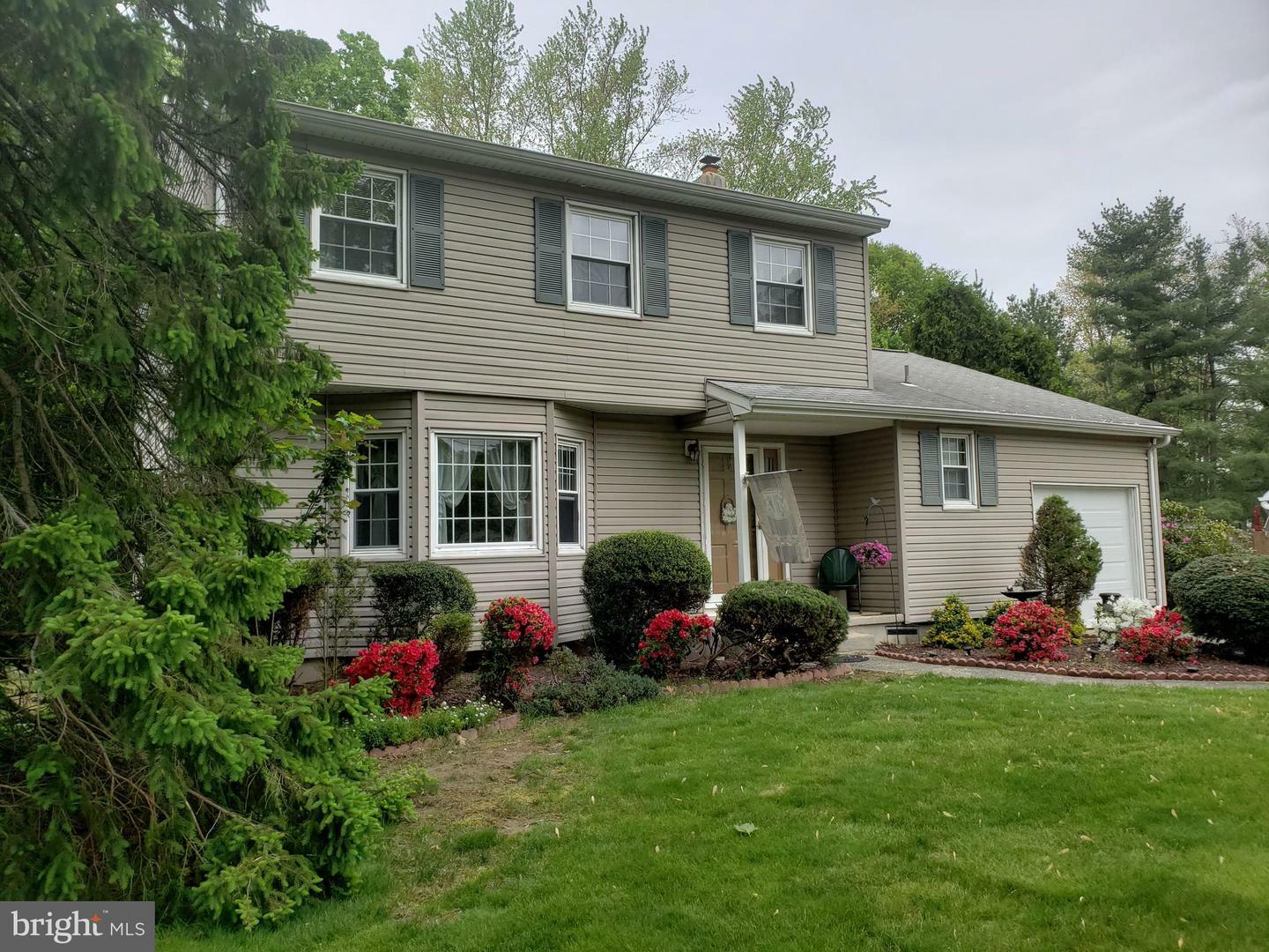 Property Photo: 23 Pinehurst Drive NJ 08512