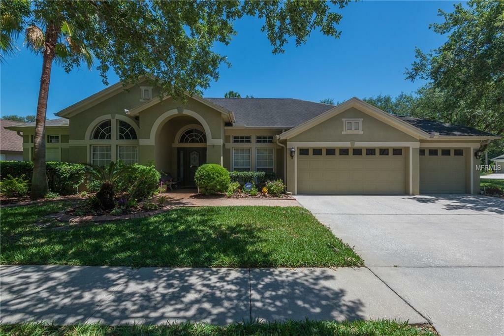 Property Photo:  19201 Pristine Place  FL 33558 