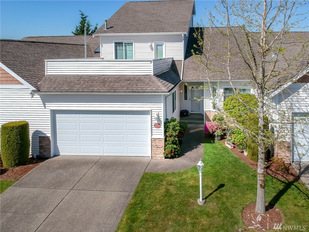 Property Photo:  1301 67th St SE 17-B  WA 98092 