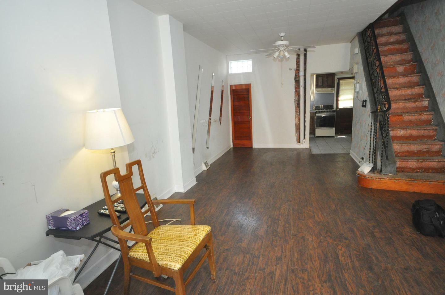 Property Photo:  2425 S Hicks Street  PA 19145 