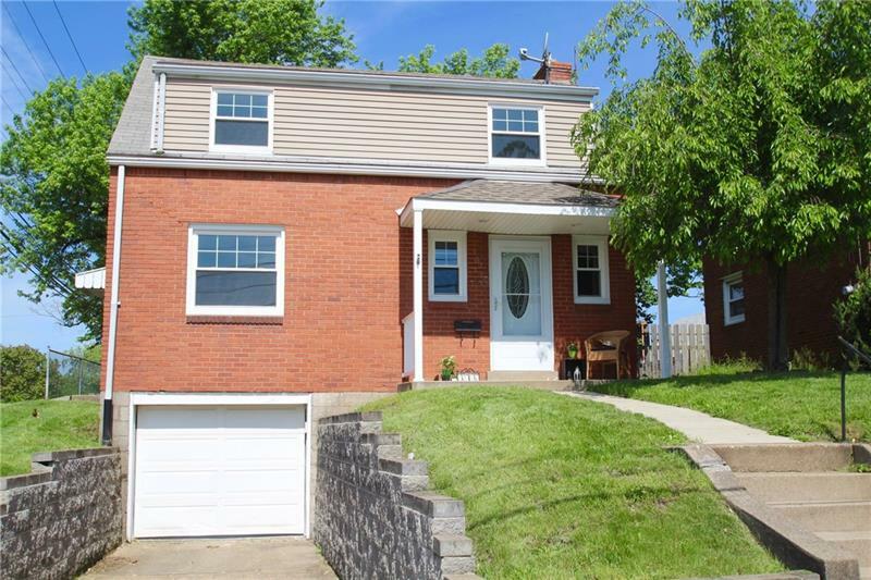 Property Photo:  346 Augusta Street  PA 15211 