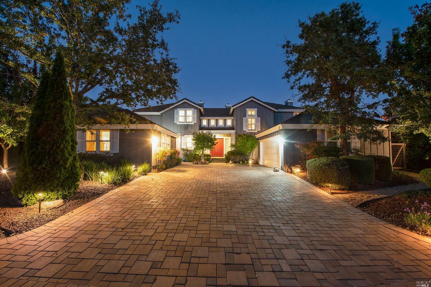 25 Saddle Wood Drive  Novato CA 94945 photo