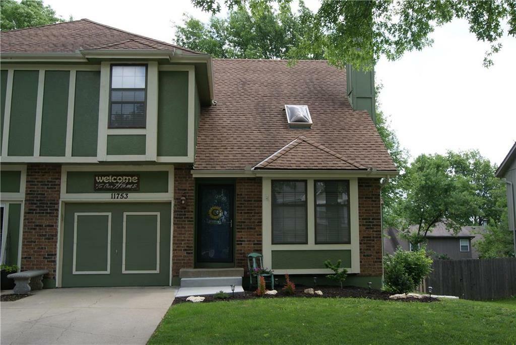 Property Photo:  11753 Oakmont Street  KS 66210 