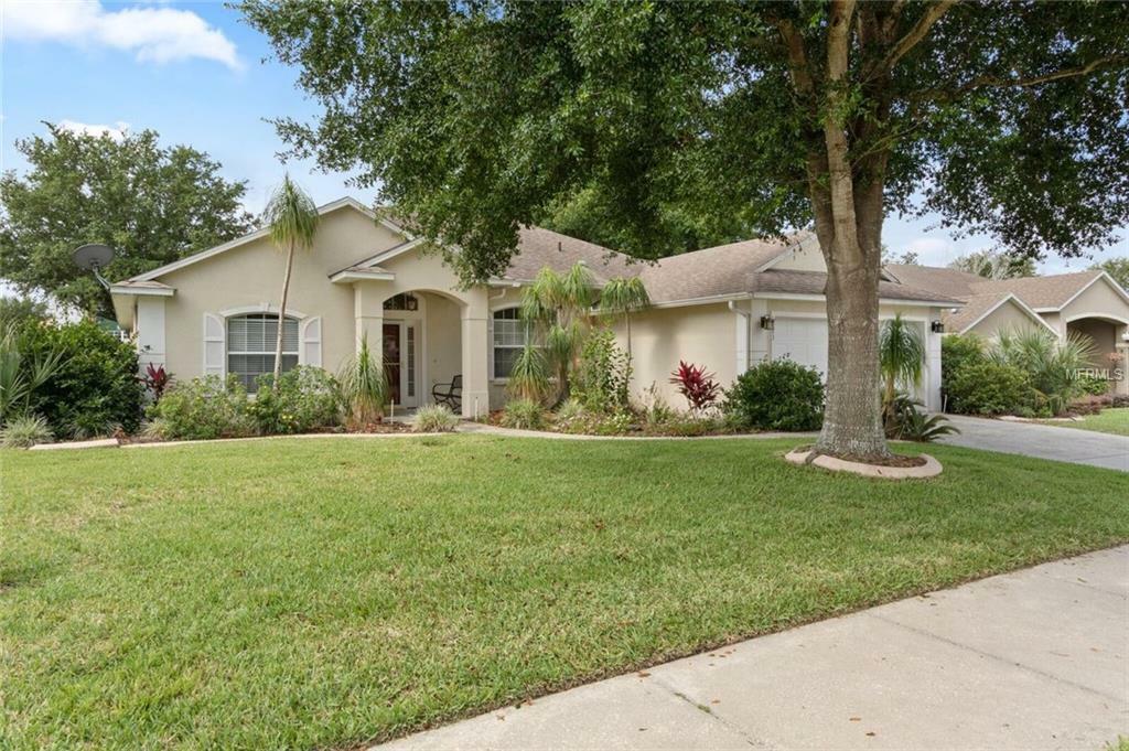 Property Photo:  1003 Princeton Drive  FL 34711 