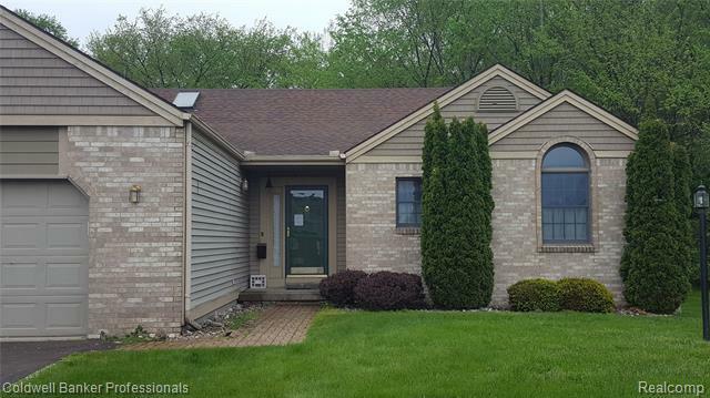 Property Photo:  9619 Creekside Court  MI 48423 