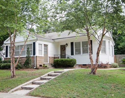 Property Photo:  2425 Kelly Avenue  MS 39507 