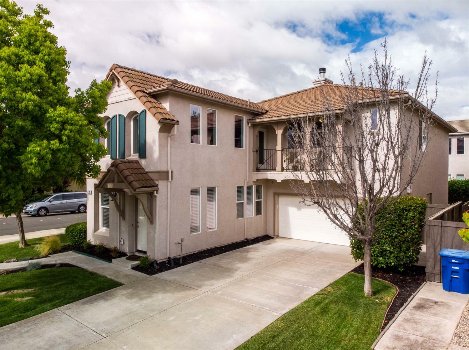 Property Photo:  279 Belfont Circle  CA 95835 